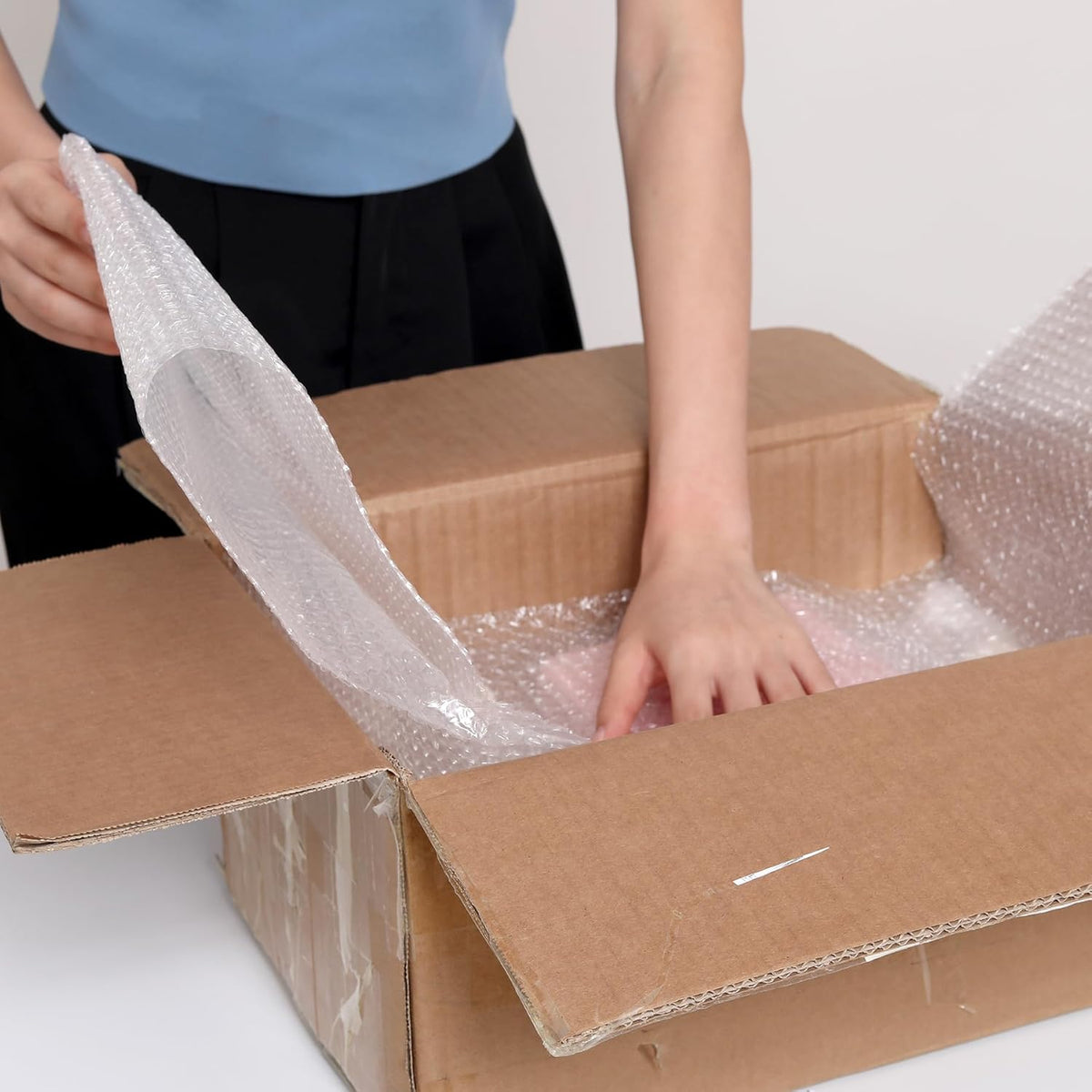 wanguagua 2 Pack 12 Inch x 72 ft Total Bubble Packing Wrap for Moving Boxes Shipping Cushioning Supplies Perforated Every 12‰۝